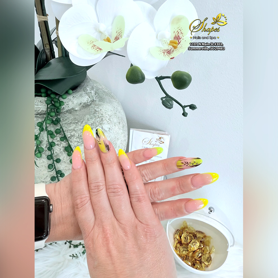 Shapes Nails and Spa nail photo 2